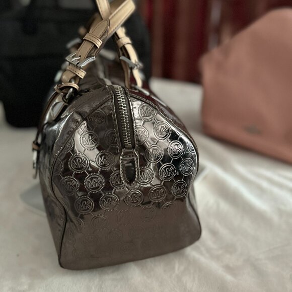 Michael Kors Reflective Metallic Duffle Bag - Vintage - Picture 5 of 12